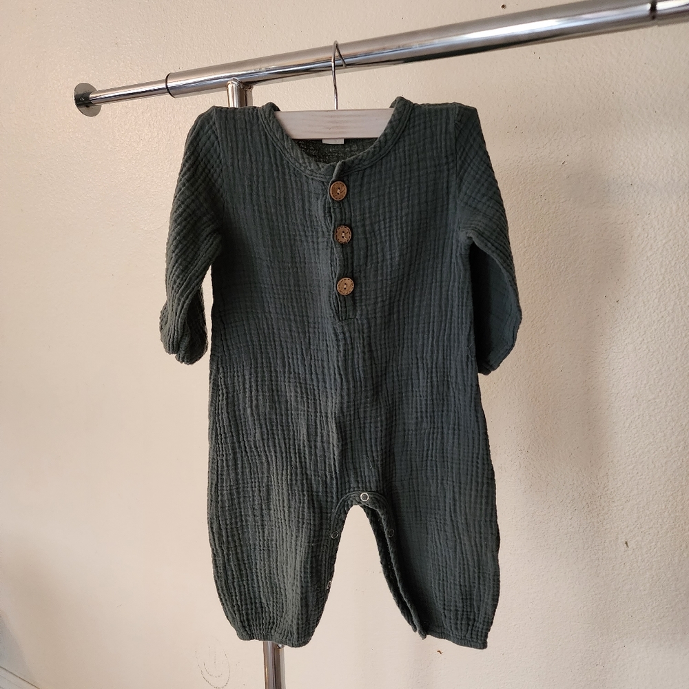 Baby romper